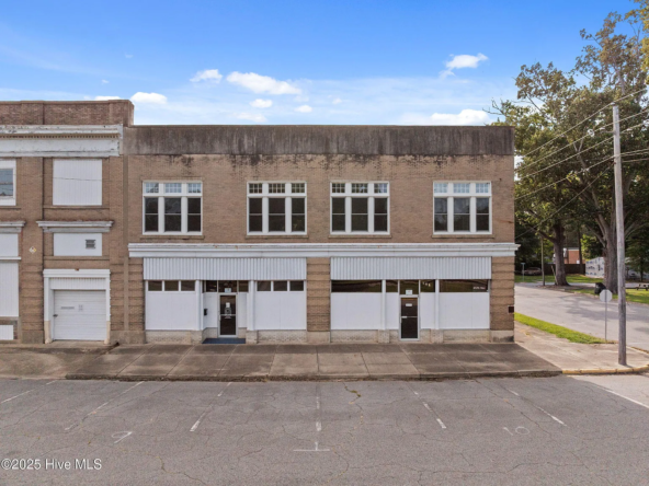 522 W 1st Street, Ayden, NC 28513-51