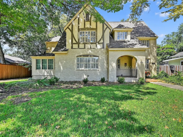 625 S Denton St, Gainesville, TX 76240-1