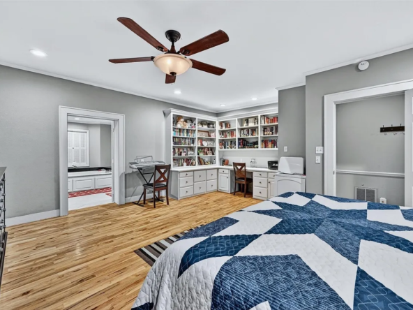 625 S Denton St, Gainesville, TX 76240-15