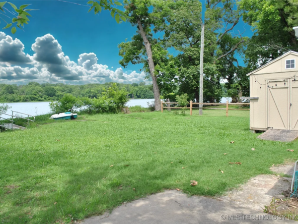 6844 Yonkipin Dr, Claremore, OK 74019-6