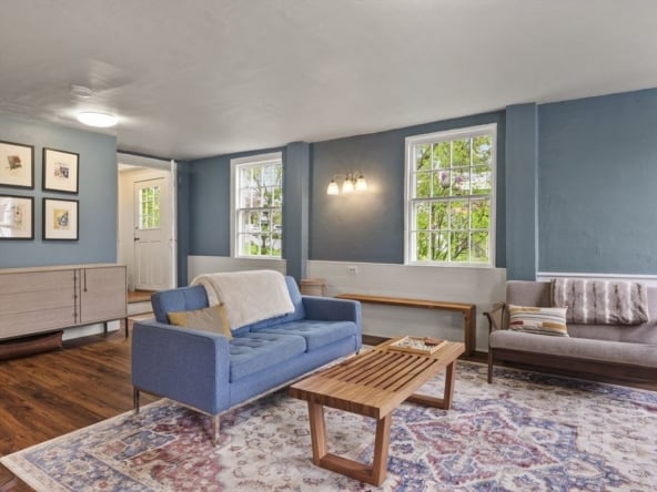 7 School Street, Carlisle, MA 01741-18