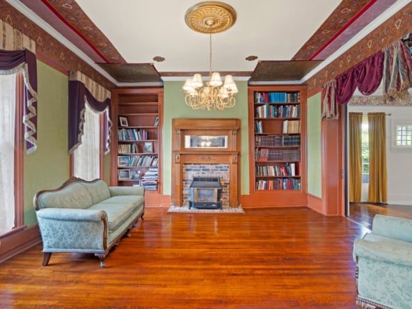 711 e morgan st-11