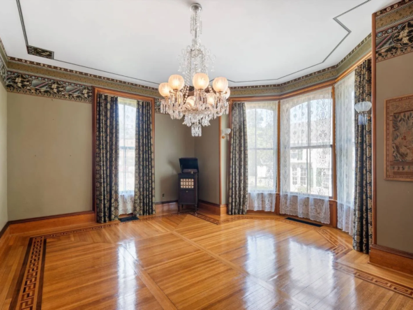 73 Elm St, Cooperstown, NY 13326-13