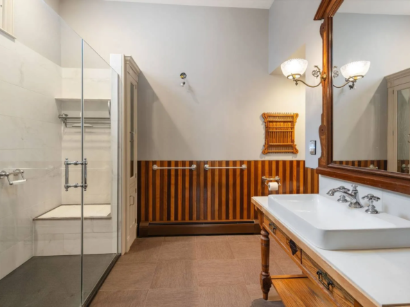 73 Elm St, Cooperstown, NY 13326-33
