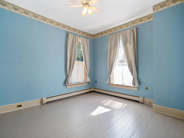 73 Elm St, Cooperstown, NY 13326-37