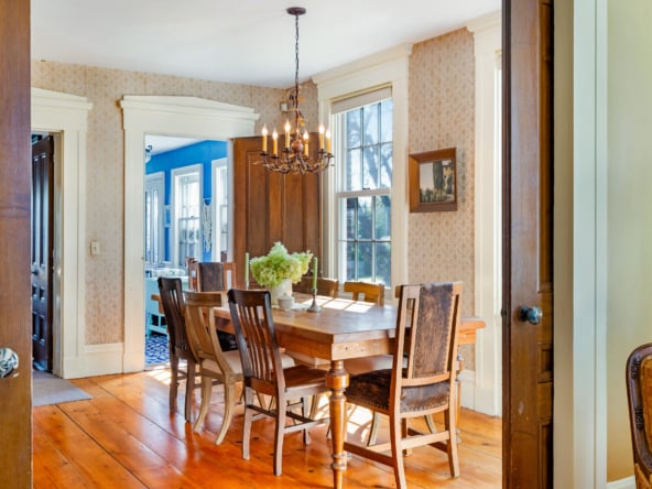 W13-VT1588-888 Botsford Rd-54
