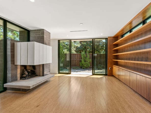 13-web-or-mls-802-w-43rd-st