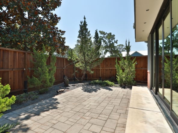 35-web-or-mls-802-w-43rd-st