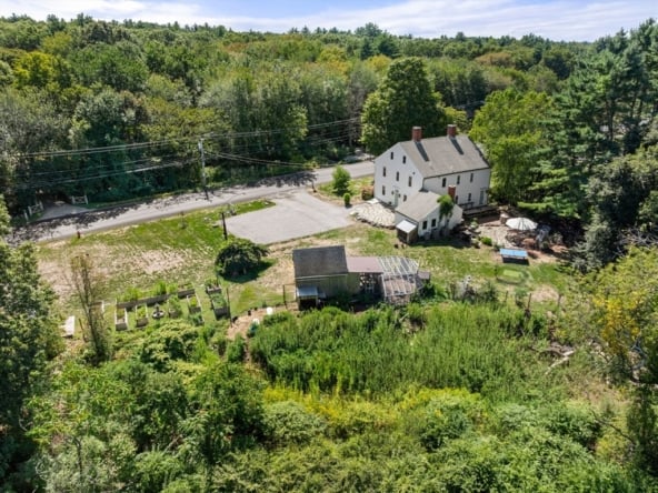 78 Elm St Newbury, MA 01922-41