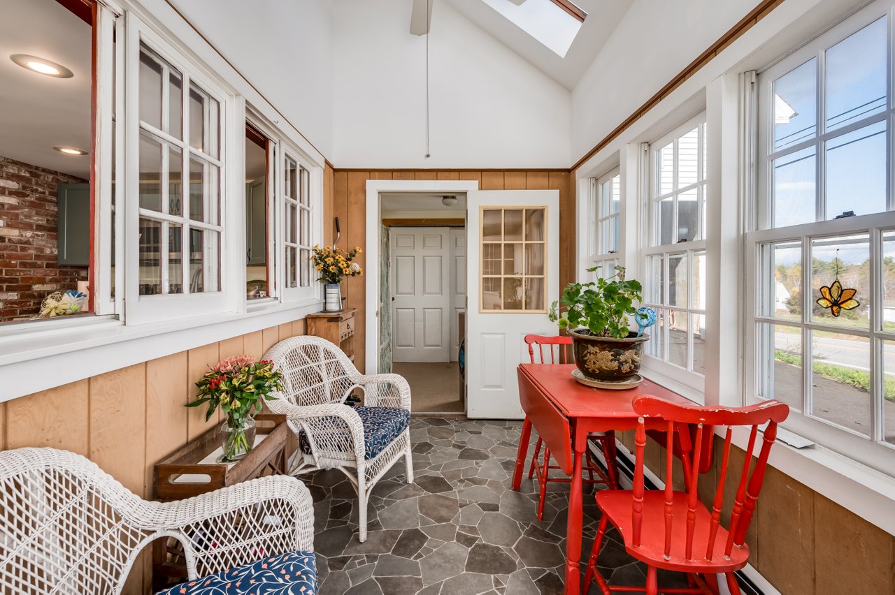 027-1310UpperCityRoad-Pittsfield-NH-03263-SMALL