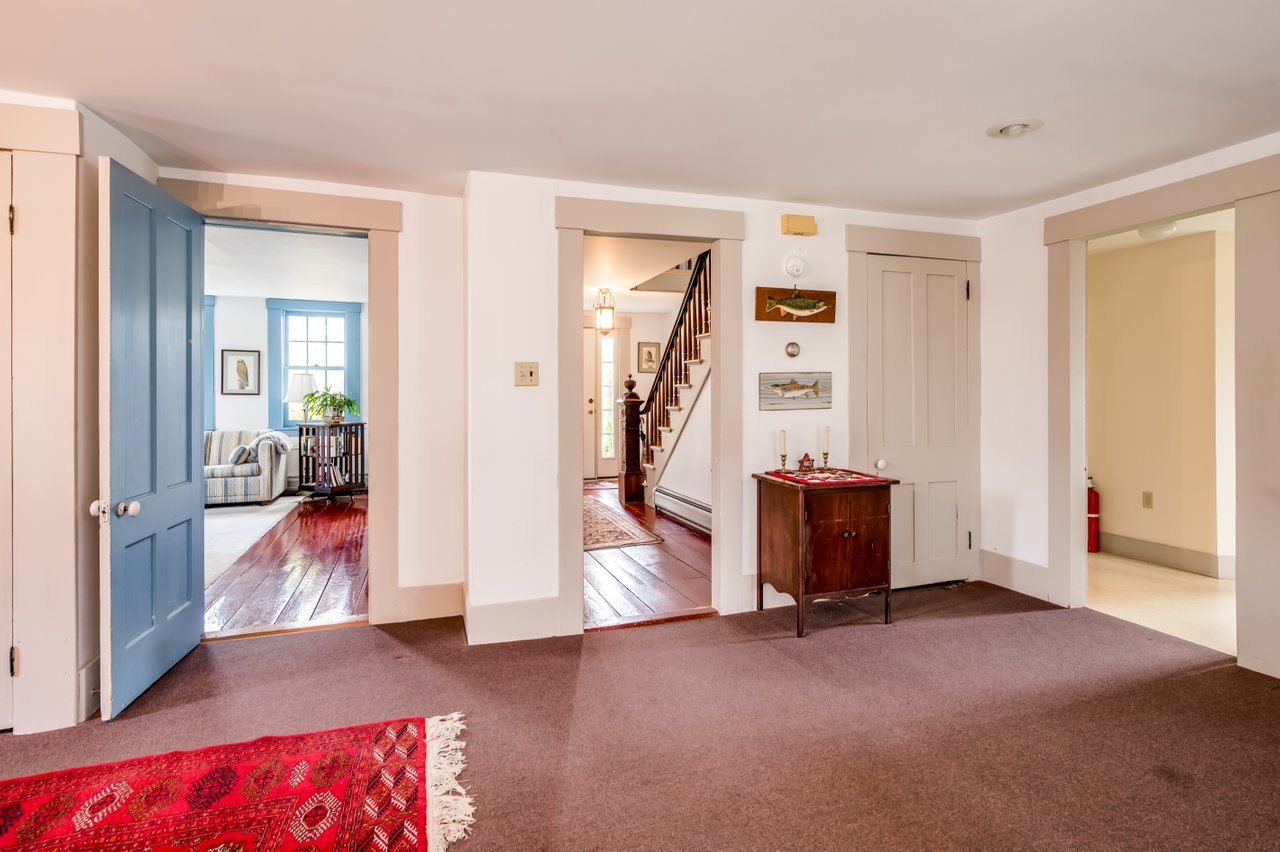 047-1310UpperCityRoad-Pittsfield-NH-03263-SMALL