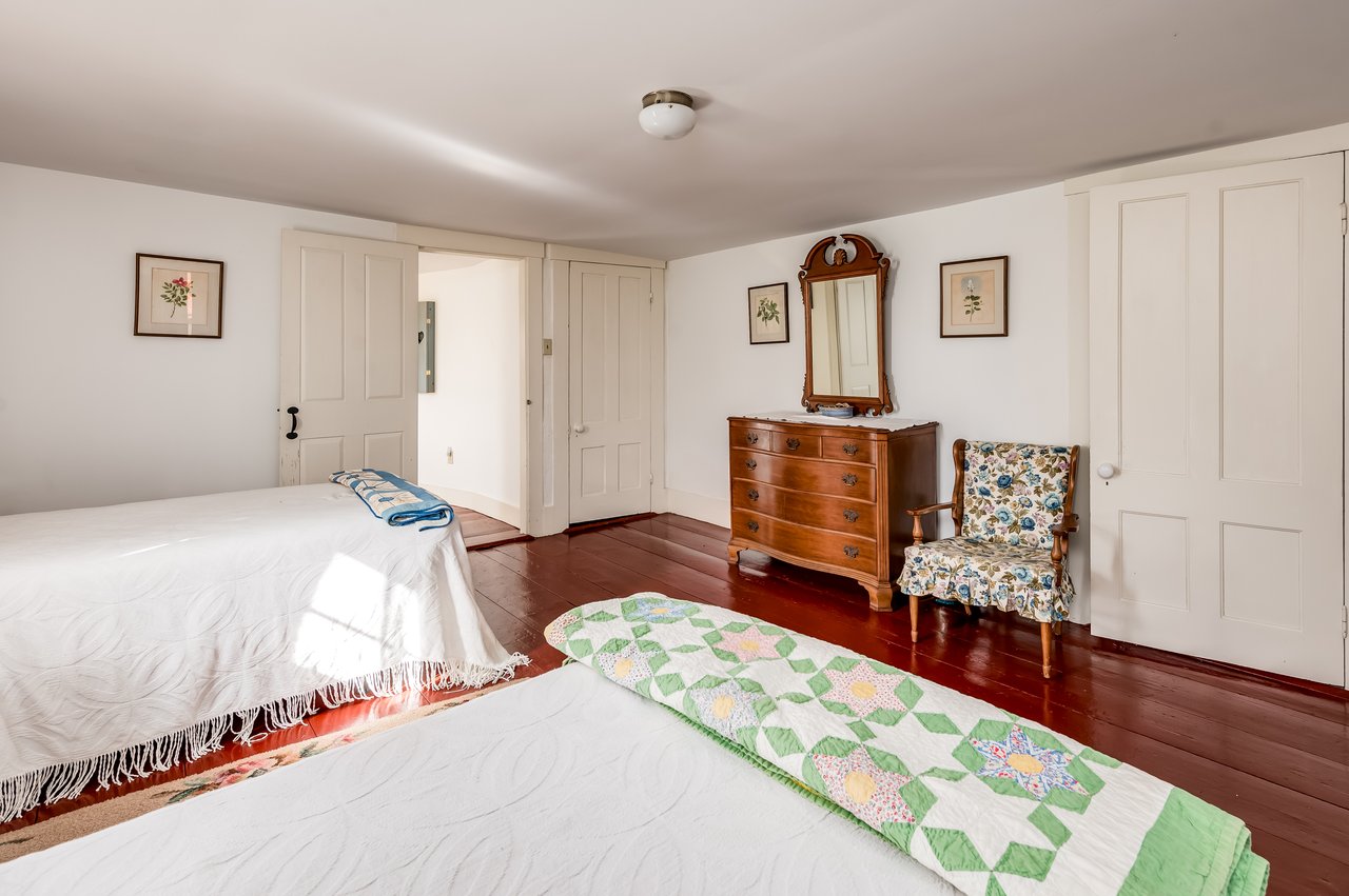 053-1310UpperCityRoad-Pittsfield-NH-03263-SMALL