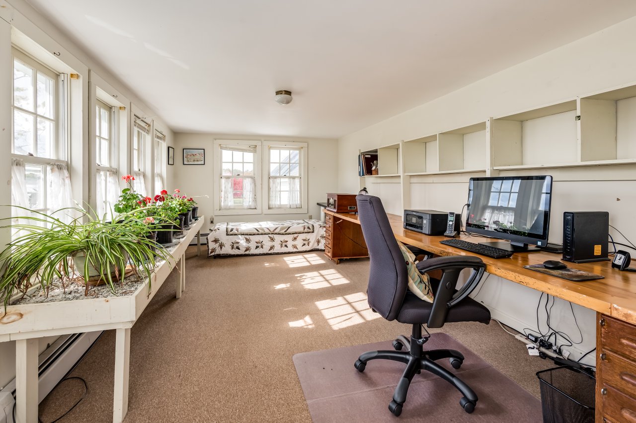 065-1310UpperCityRoad-Pittsfield-NH-03263-SMALL