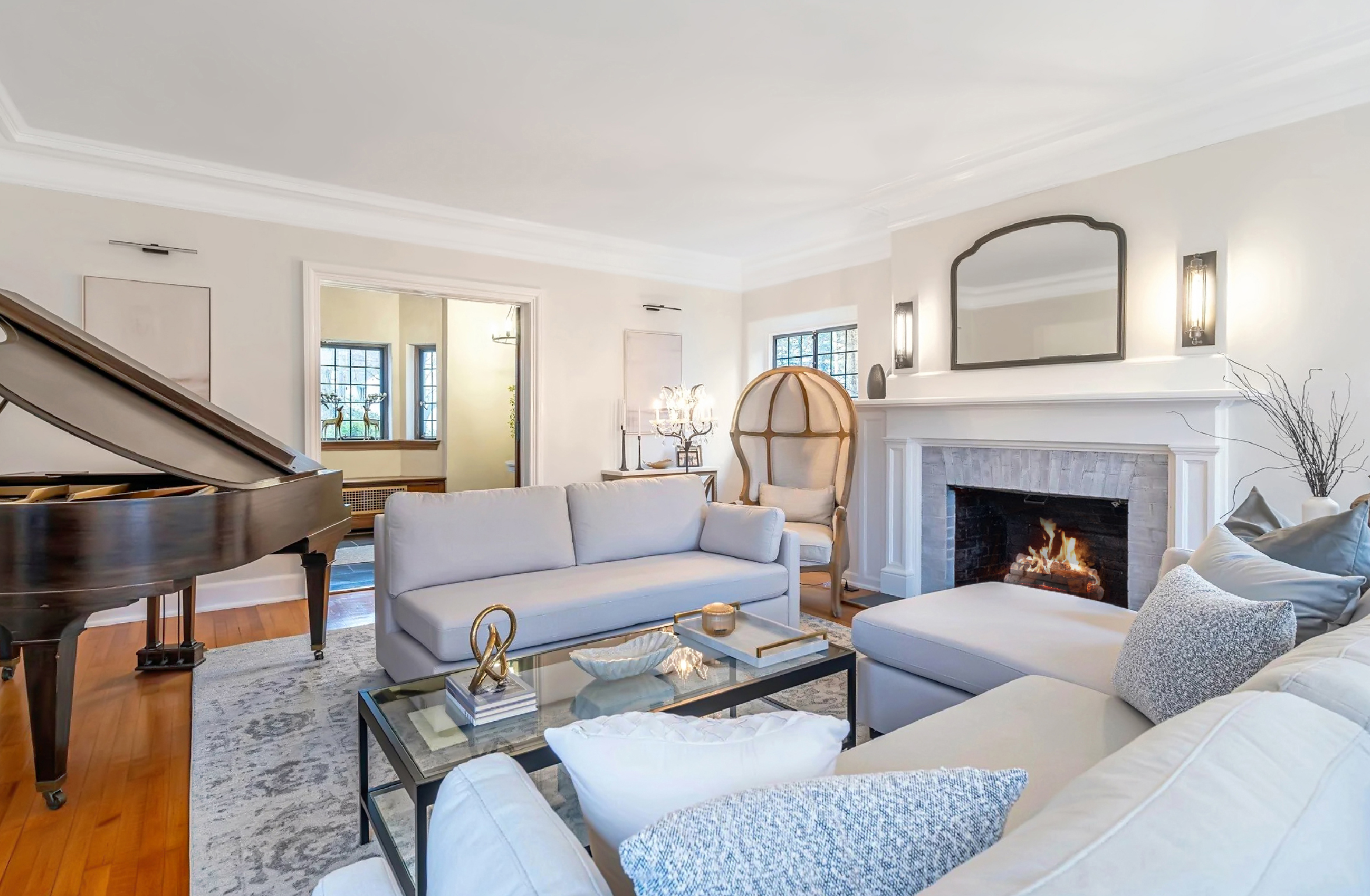 15NewYorkHistoricBrickStoneMansionsForSalebyMichaelDeRosaExchange