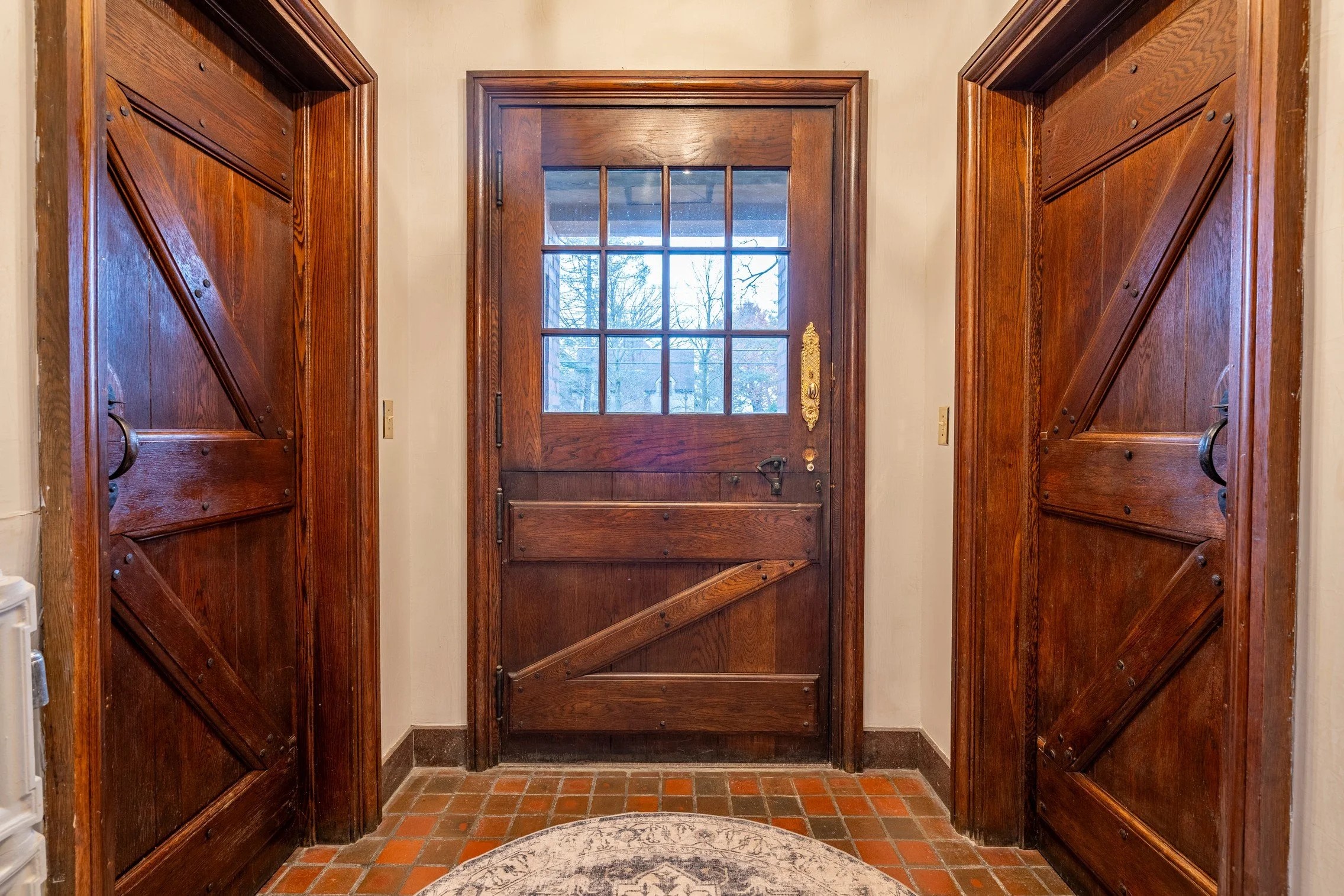 27+New+York+Historic+Brick+&+Stone+Mansions+For+Sale+by+Michael+DeRosa+Exchange