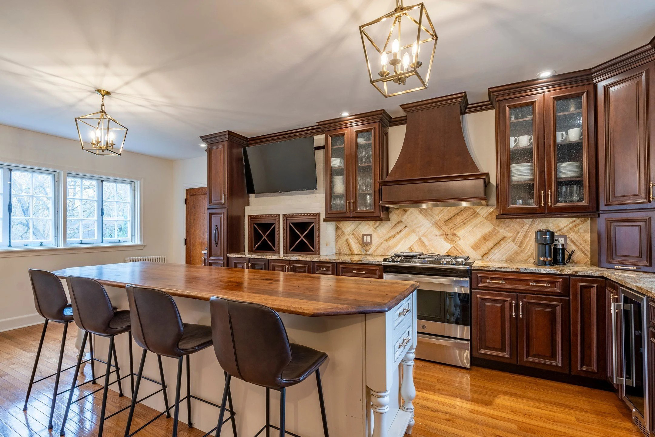 37NewYorkHistoricBrickStoneMansionsForSalebyMichaelDeRosaExchange