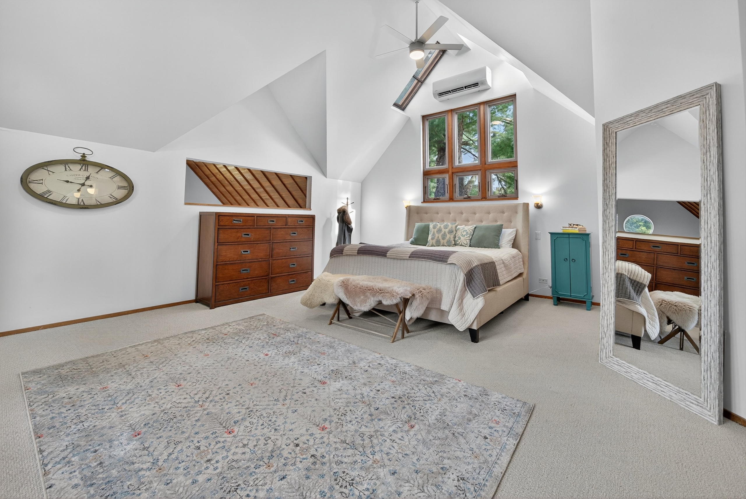 42-HTV2082