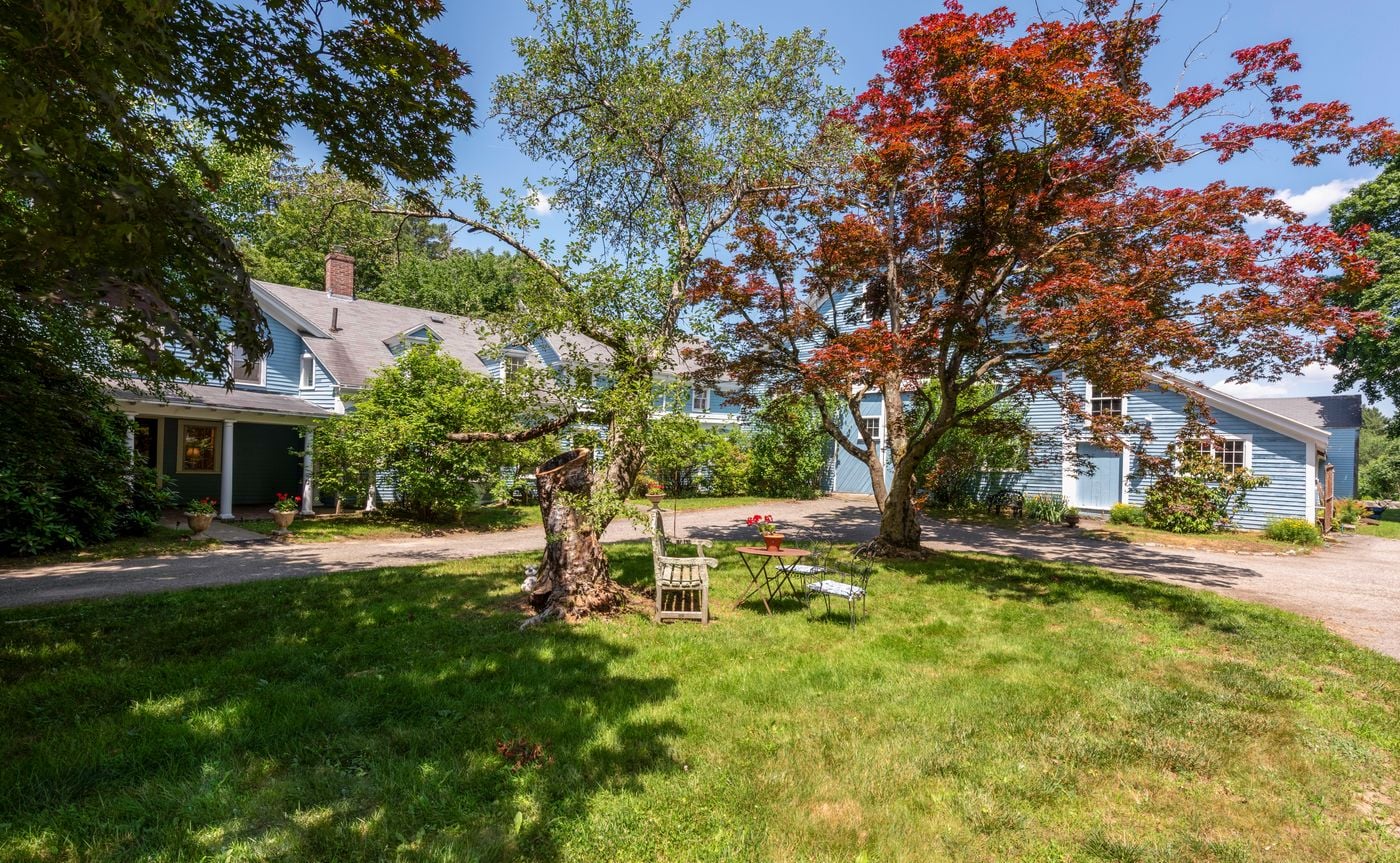 10 Reiling Pond Road Hobbs Brook Farm LINCOLN, MA 01773-23