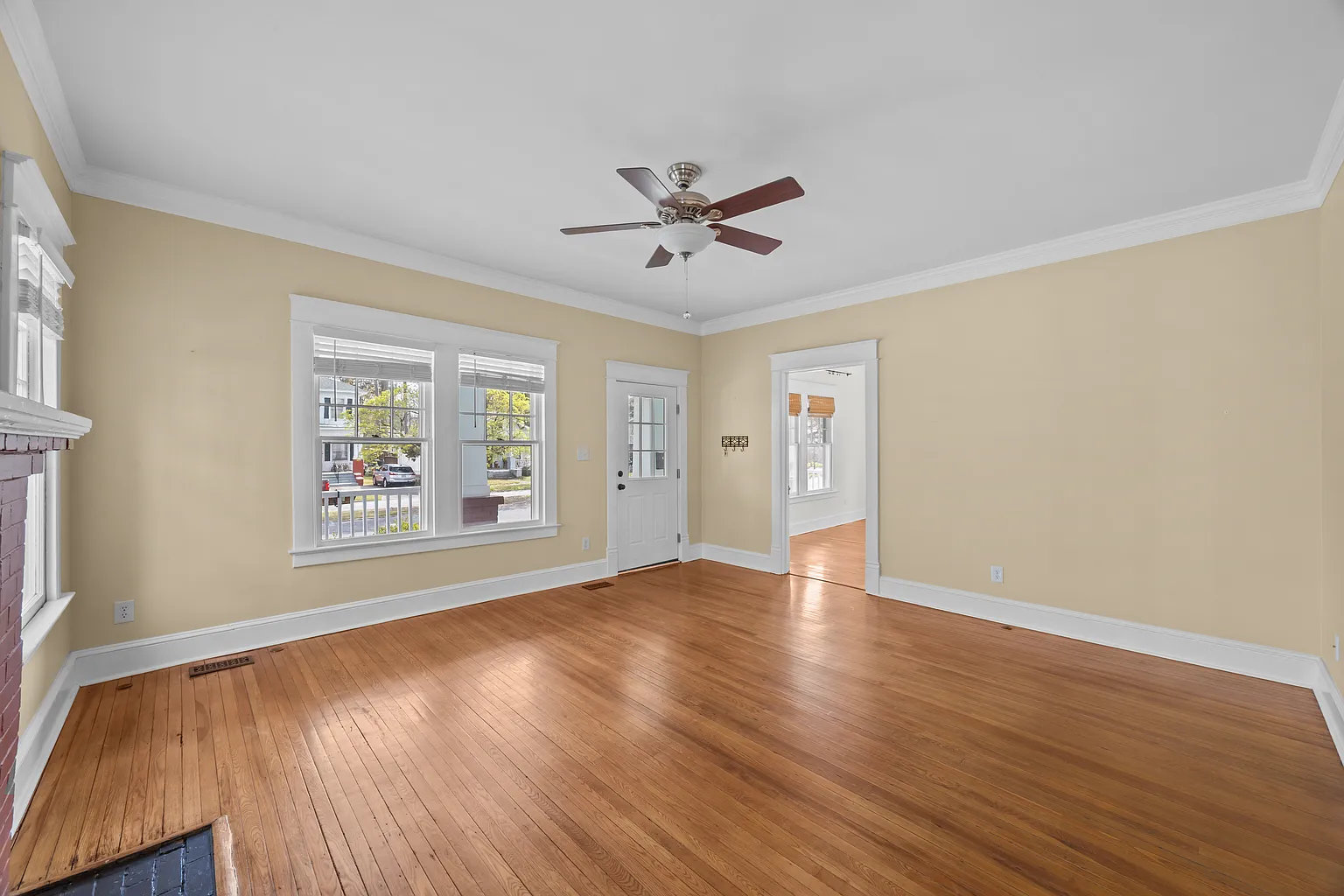 1614 Spencer Avenue, New Bern, NC 28560-10