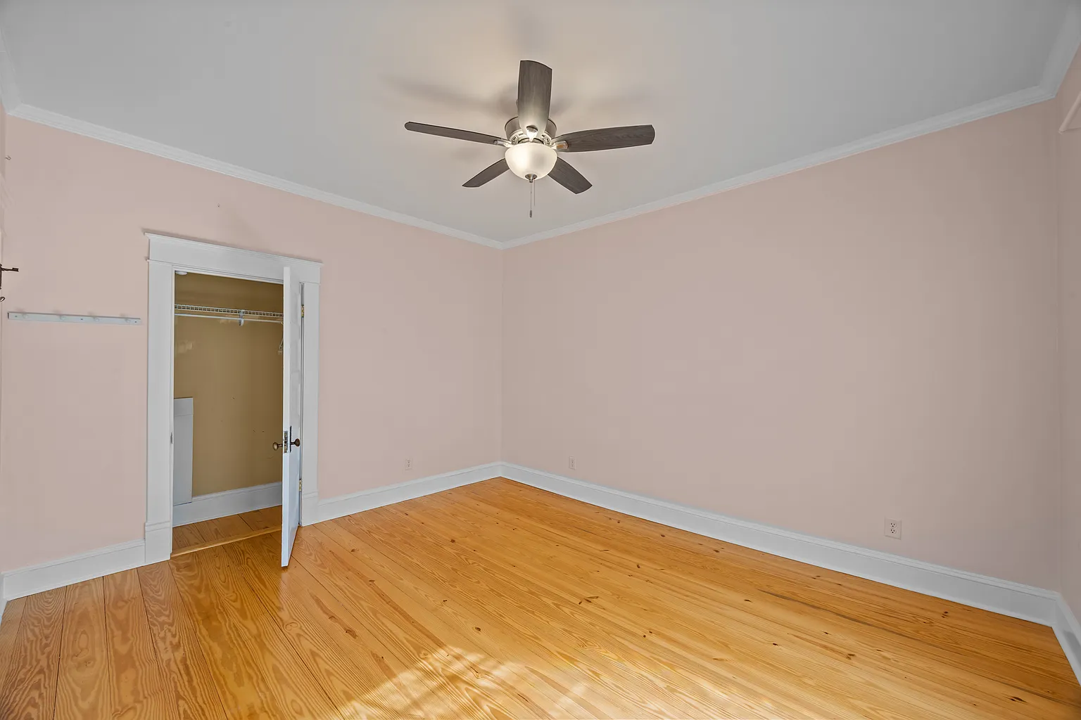 1614 Spencer Avenue, New Bern, NC 28560-20