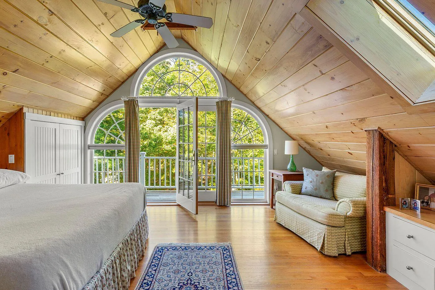 22 High Street, Camden, ME 04843-49