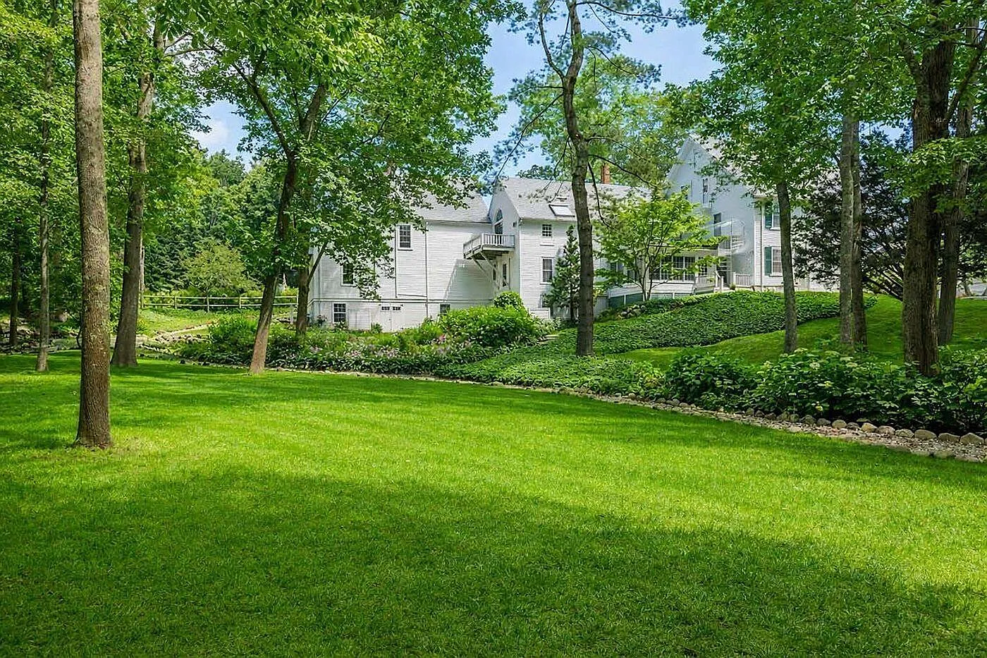 22 High Street, Camden, ME 04843-51