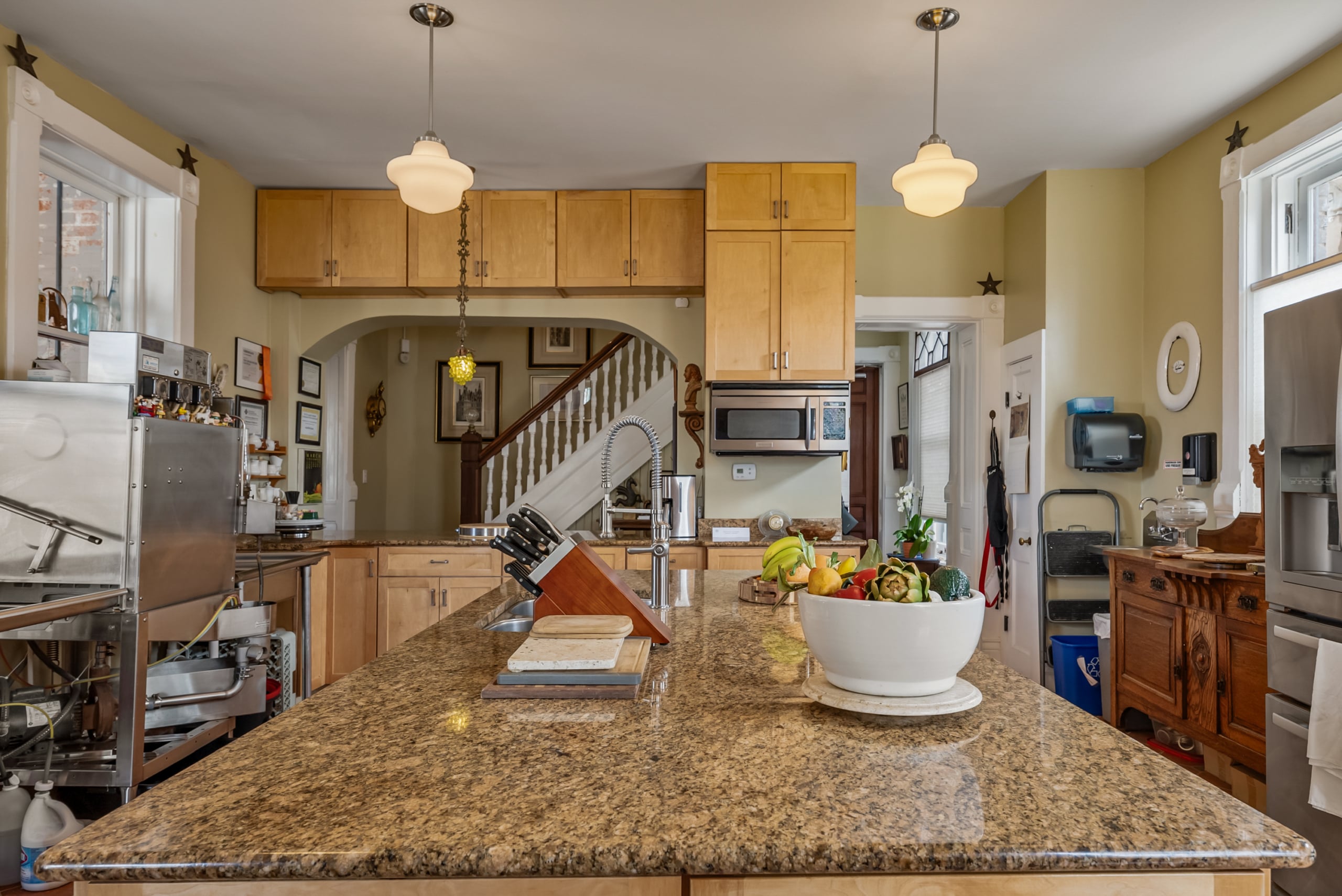 034-809 Hall St 2026-26