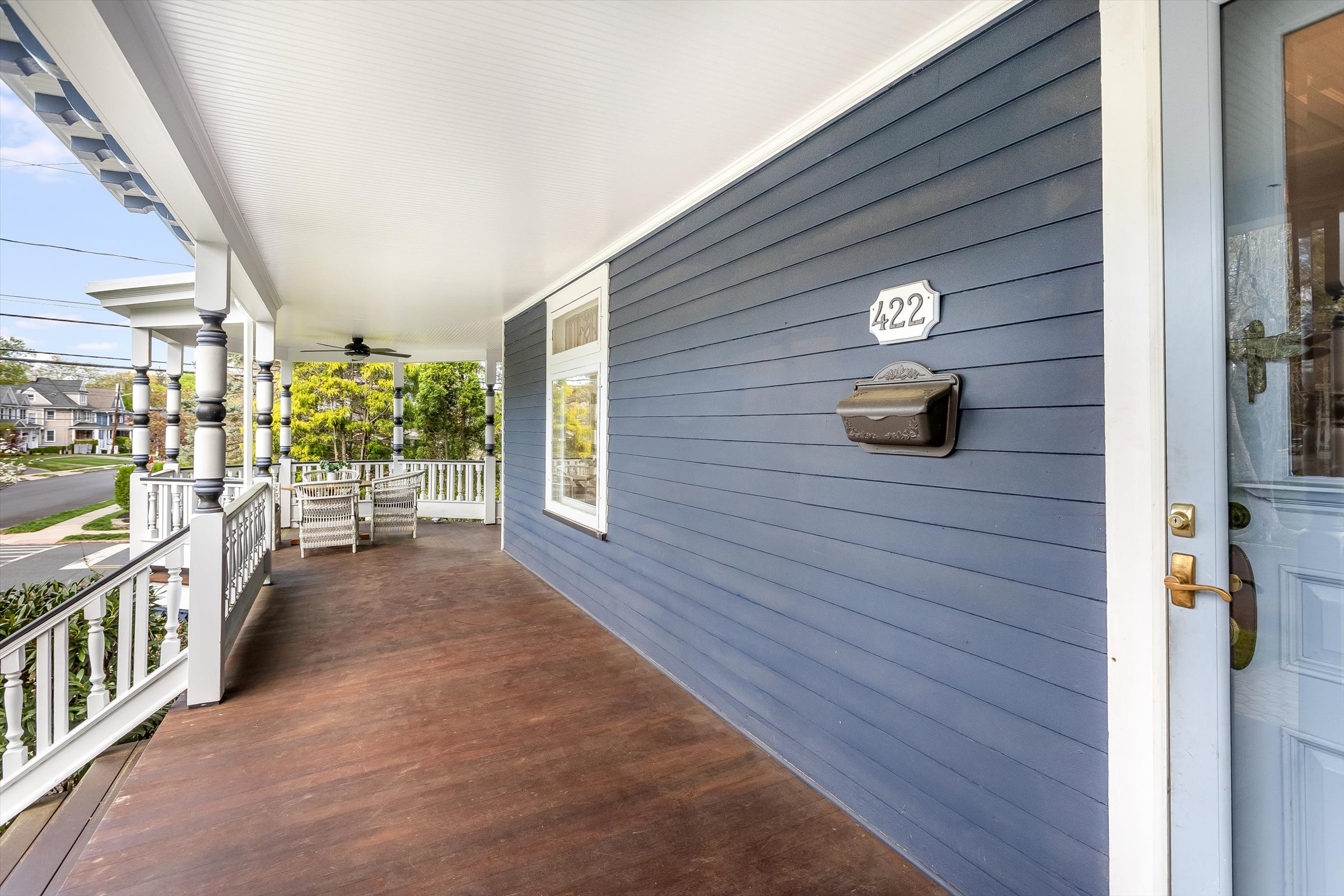 05-Front Porch