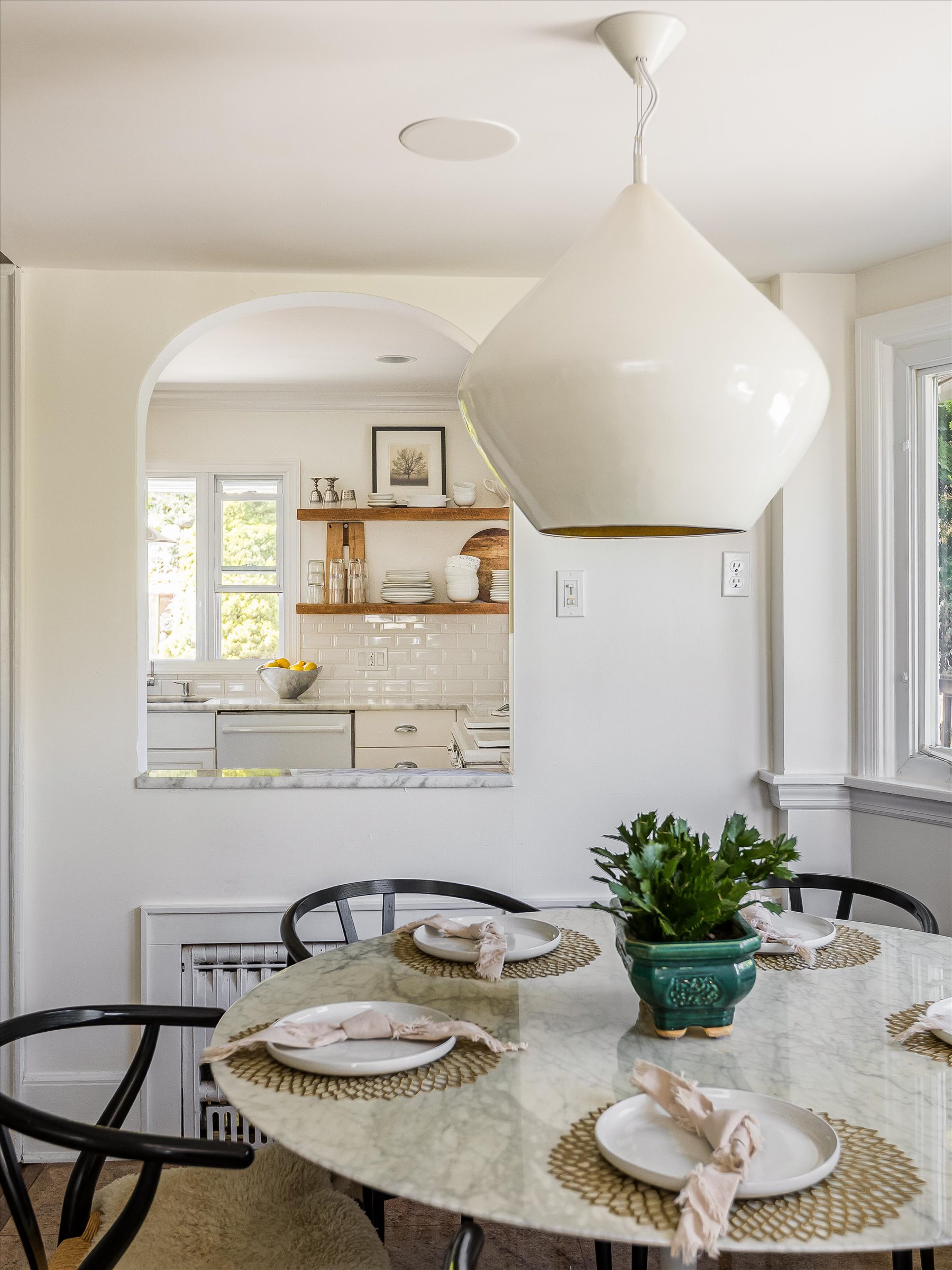 058-Breakfast Nook
