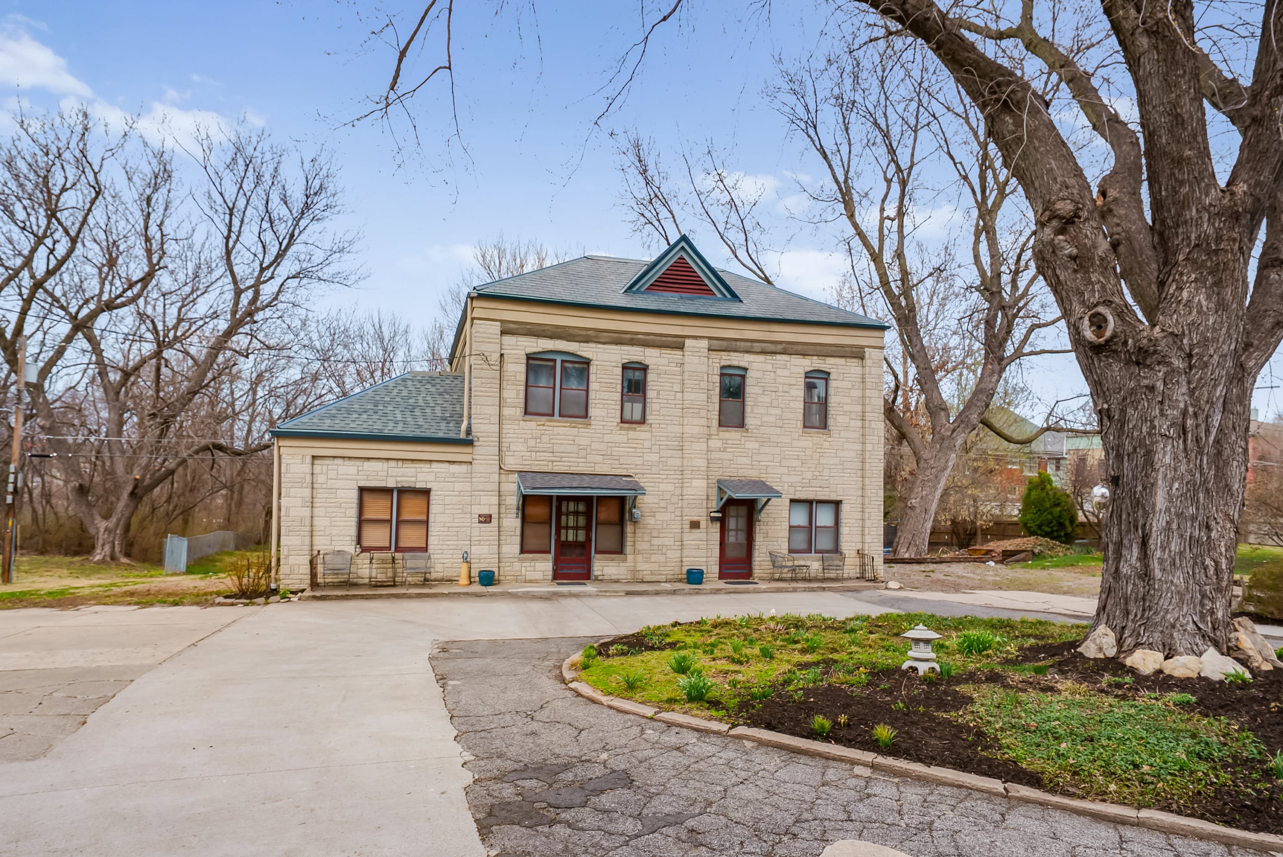 101-809 Hall St 2026-95