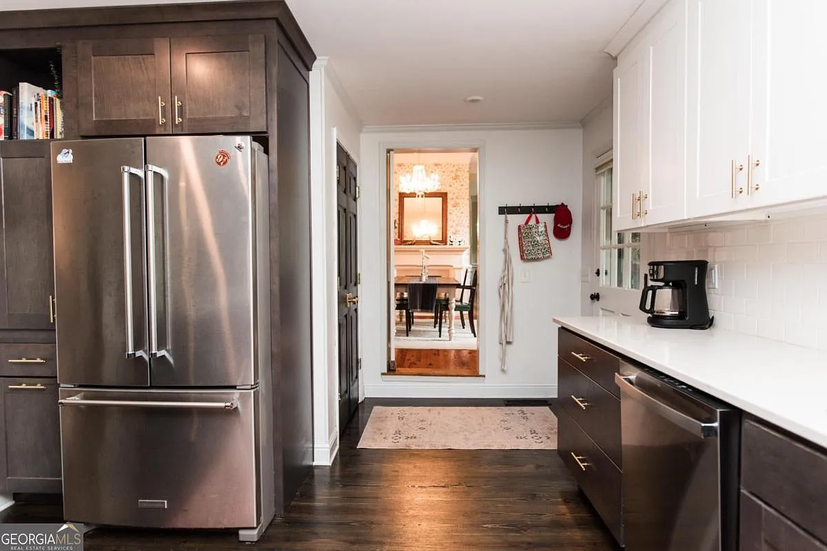 103 E Elm St, Greensboro, GA 30642-16