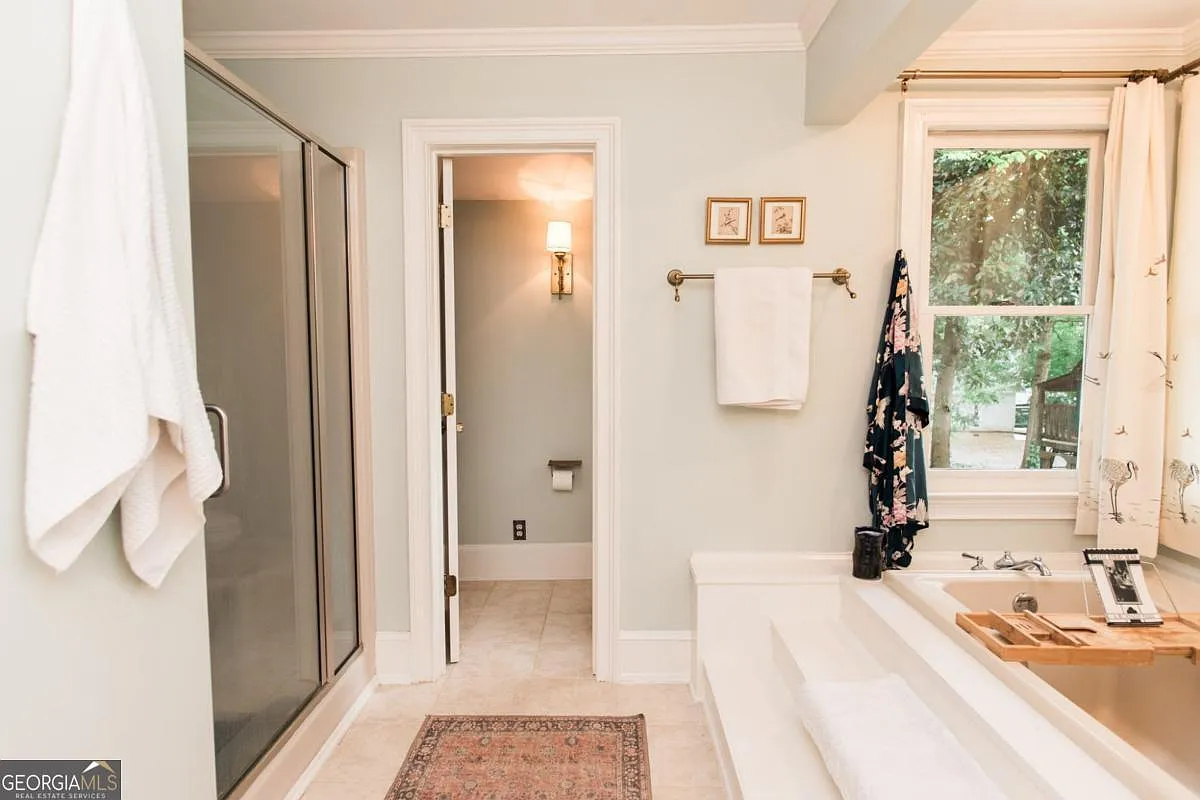 103 E Elm St, Greensboro, GA 30642-24