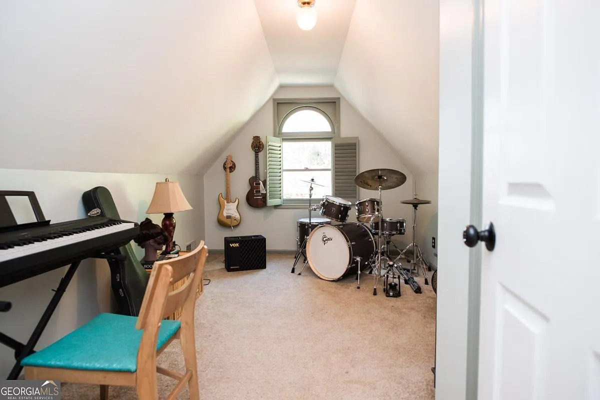 103 E Elm St, Greensboro, GA 30642-31