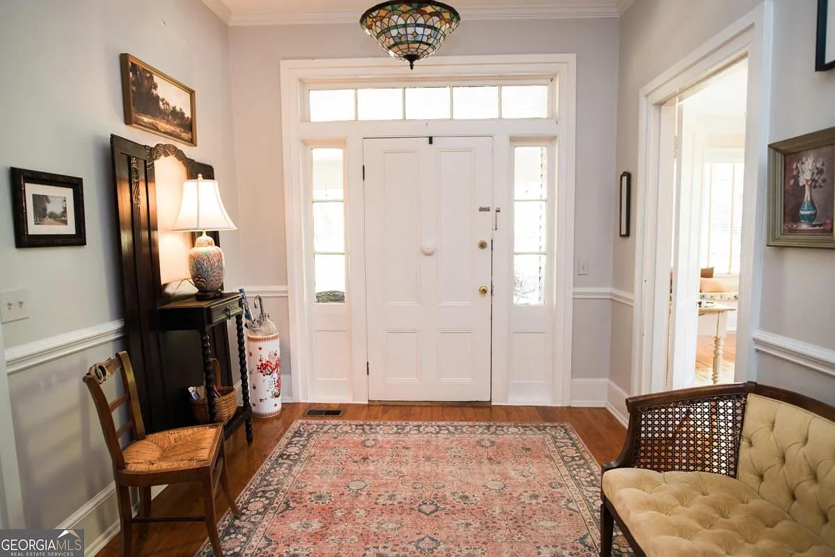 103 E Elm St, Greensboro, GA 30642-8