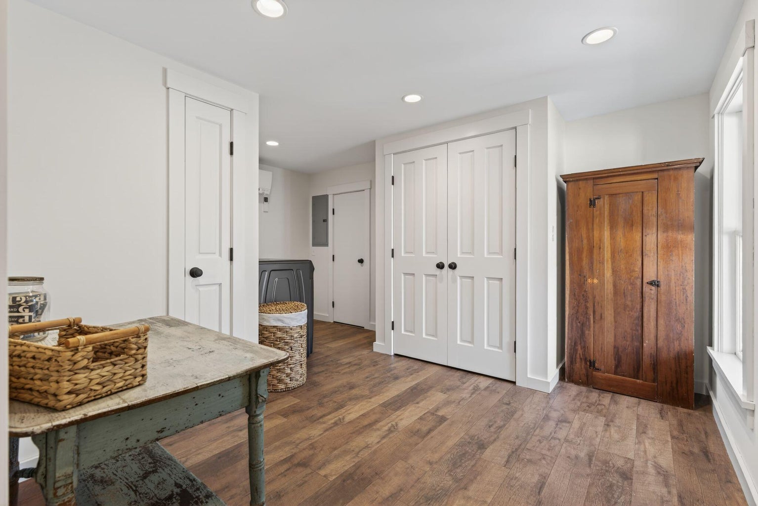15 Roberts Ridge Road Waterboro, ME 04030-17