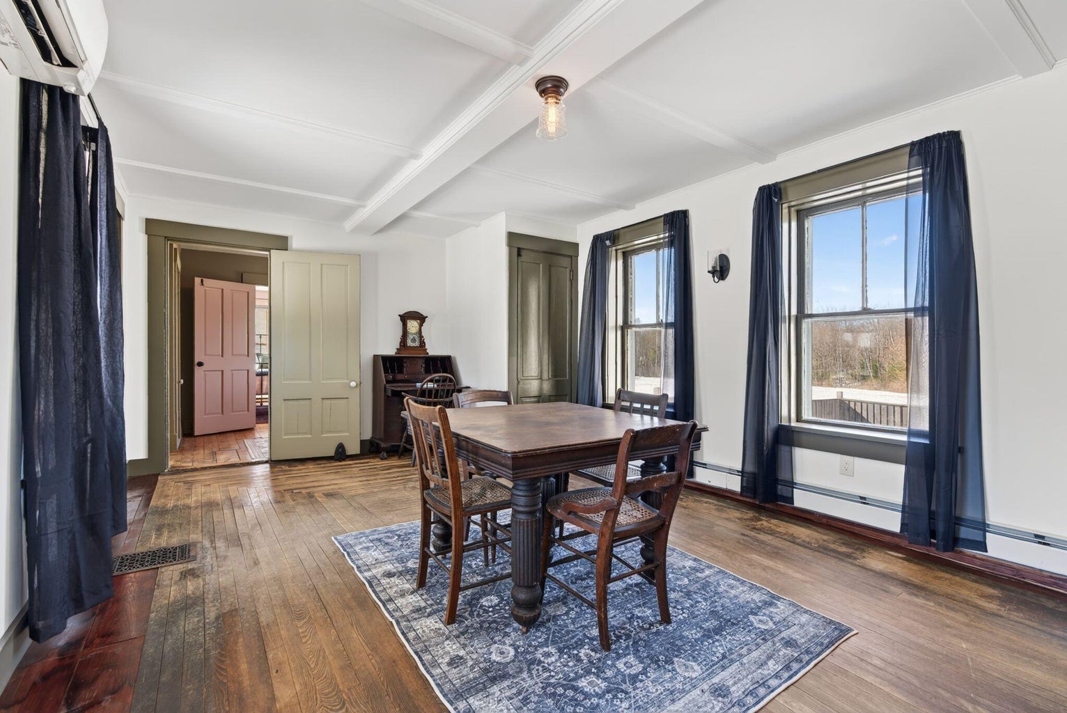 15 Roberts Ridge Road Waterboro, ME 04030-21