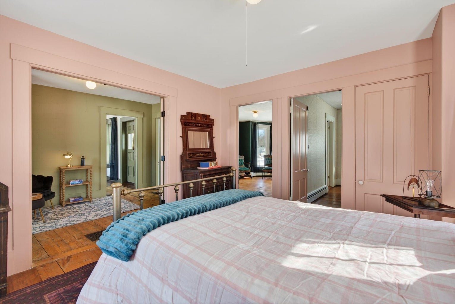 15 Roberts Ridge Road Waterboro, ME 04030-27