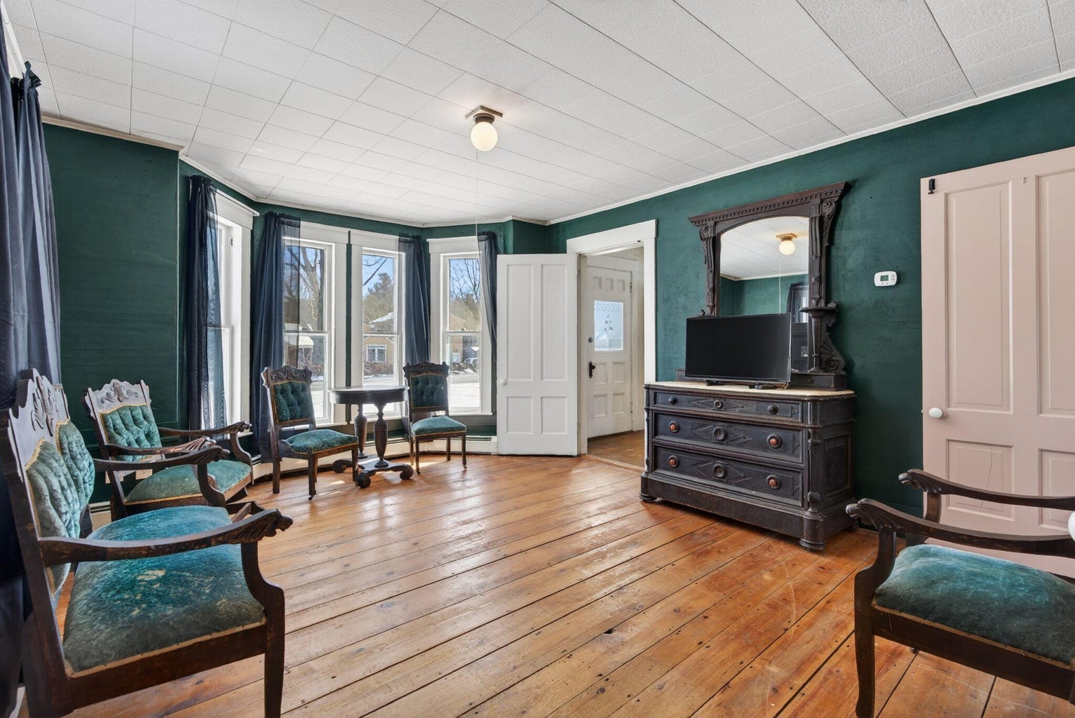15 Roberts Ridge Road Waterboro, ME 04030-28