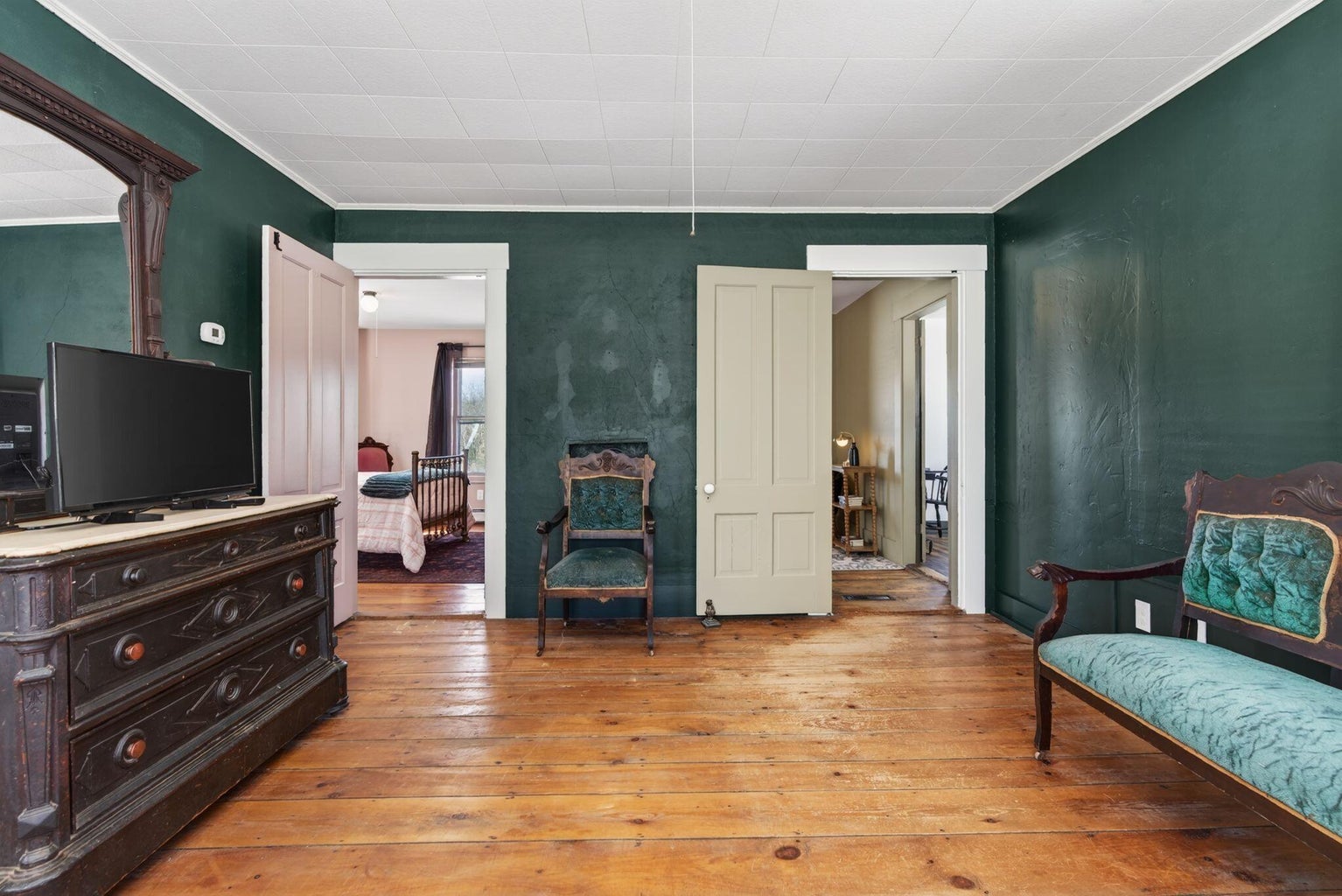 15 Roberts Ridge Road Waterboro, ME 04030-29