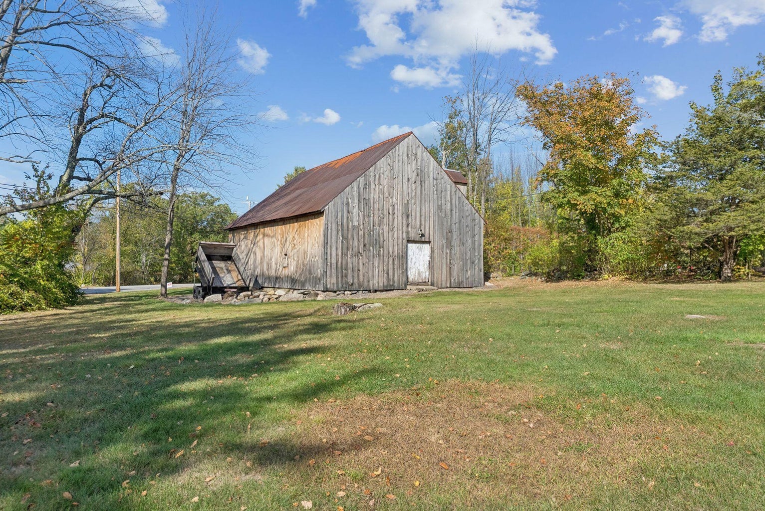 15 Roberts Ridge Road Waterboro, ME 04030-48