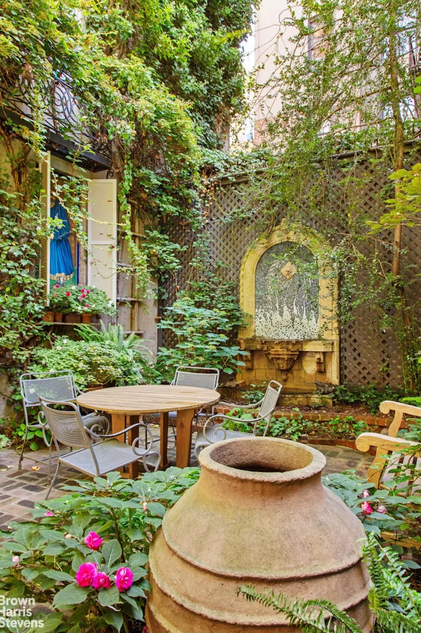 203 Prince Street SoHo, Manhattan, NY 10012-20