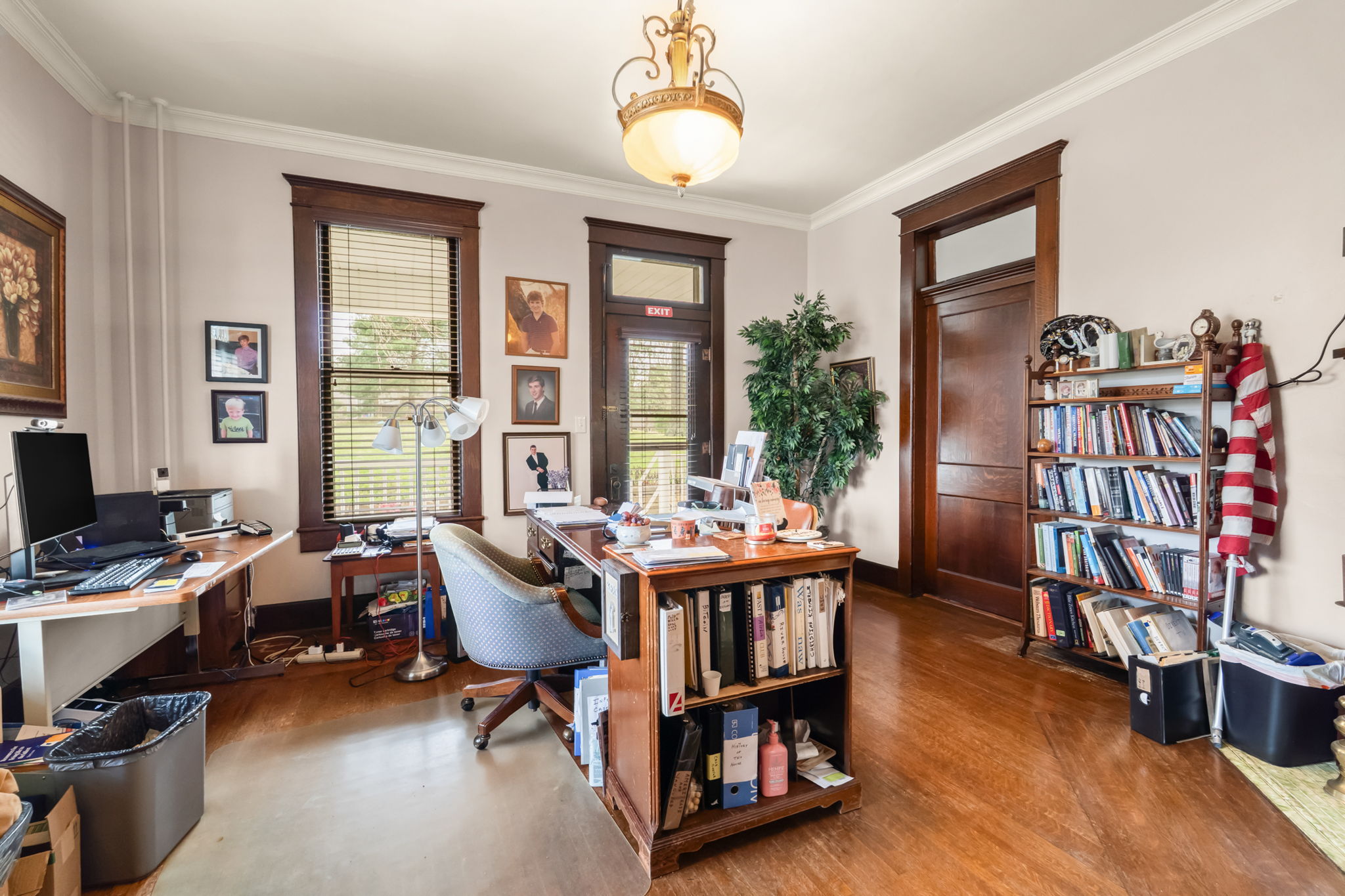 23-410 E Riverside Dr-68