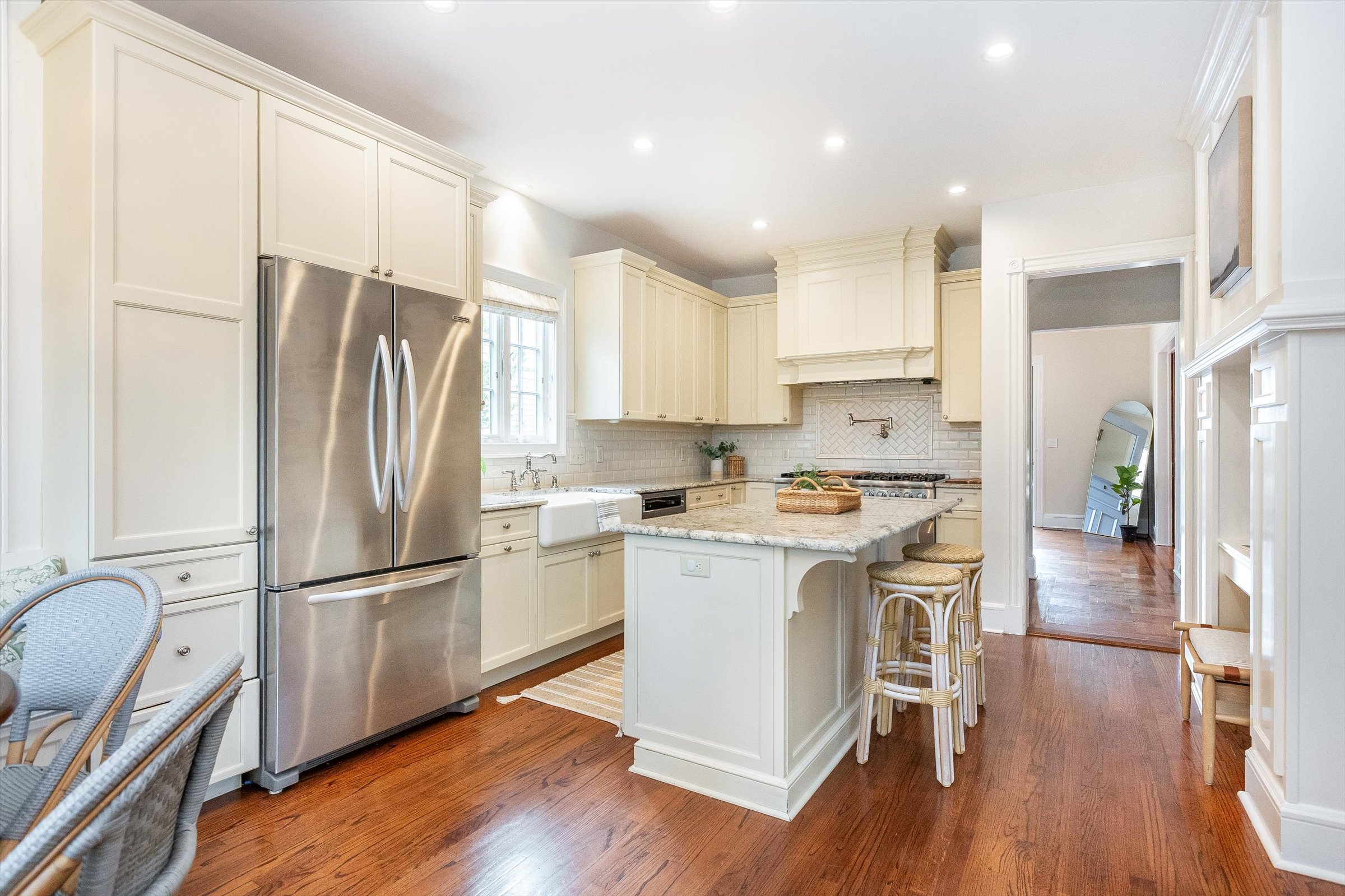 26-Kitchen