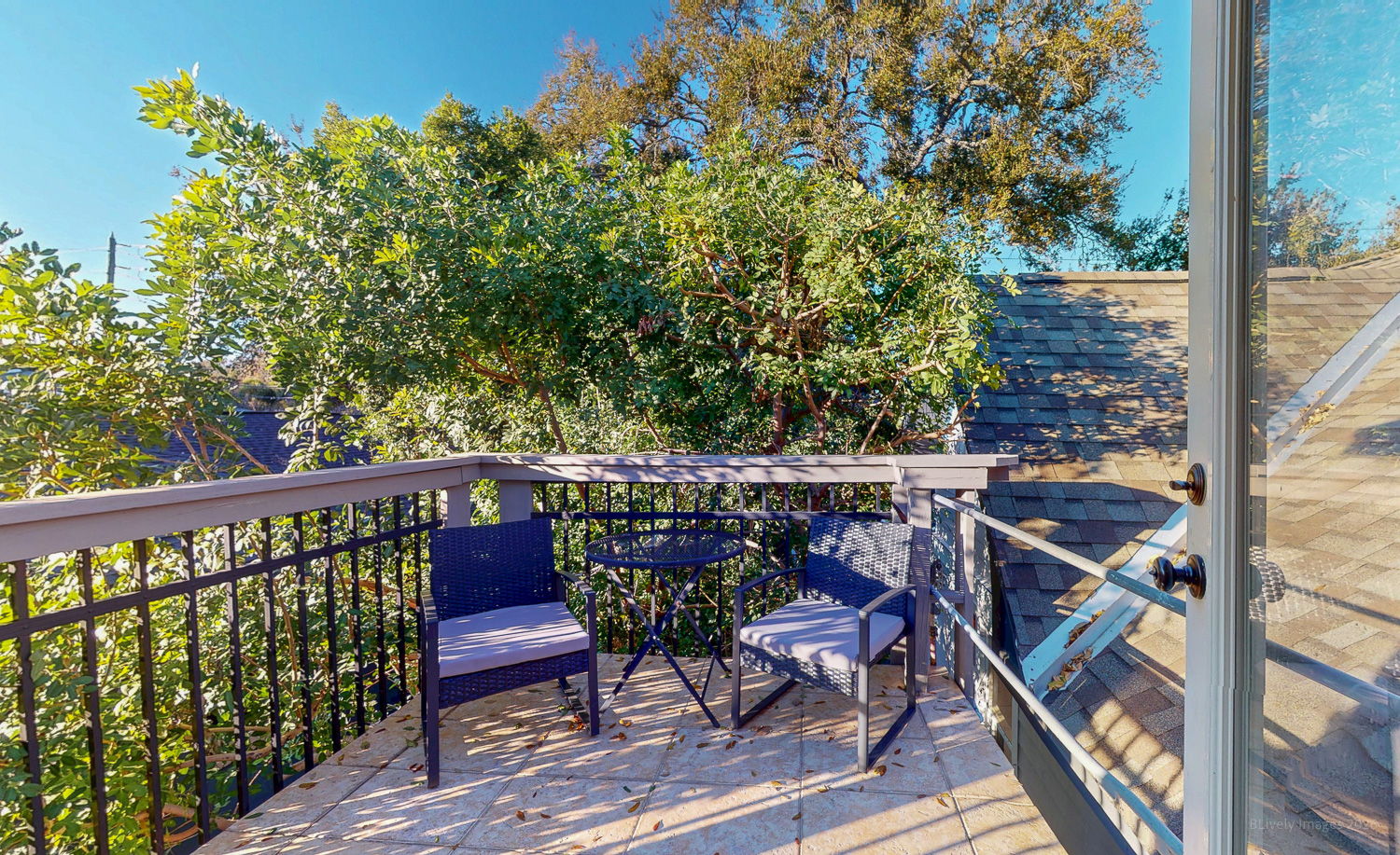 29-web-or-mls-21ST AVE OLDN#OUTSIDE-36