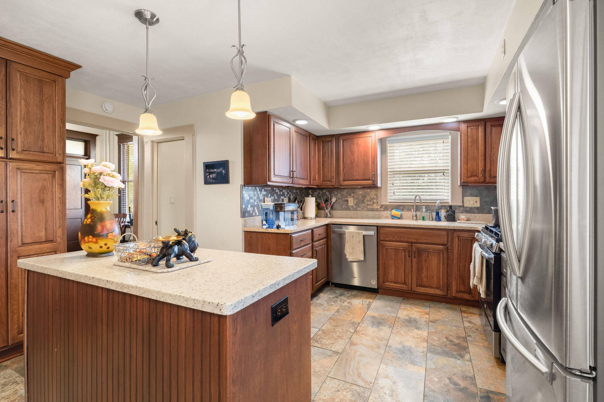 34-410 E Riverside Dr-78