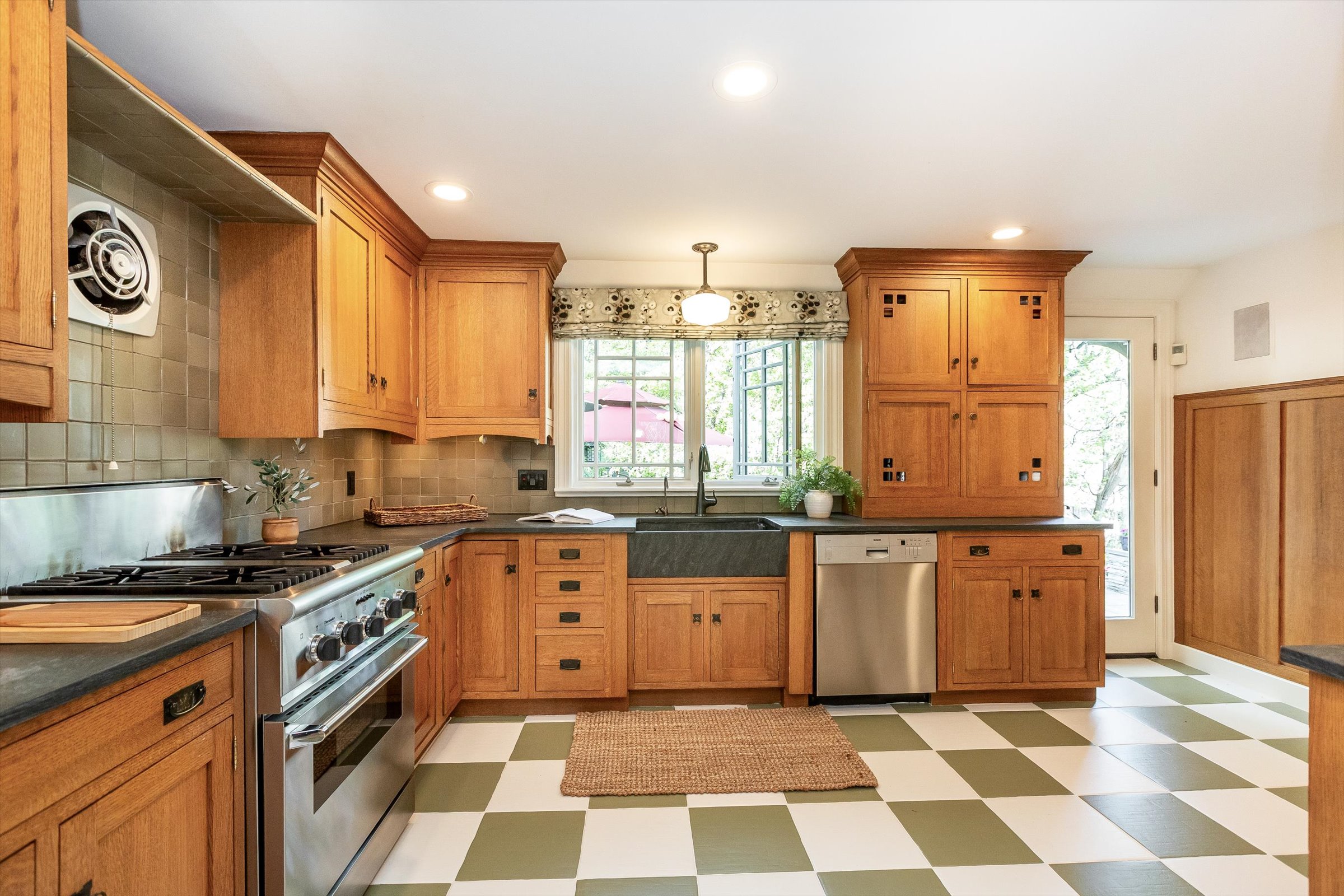 36-Kitchen