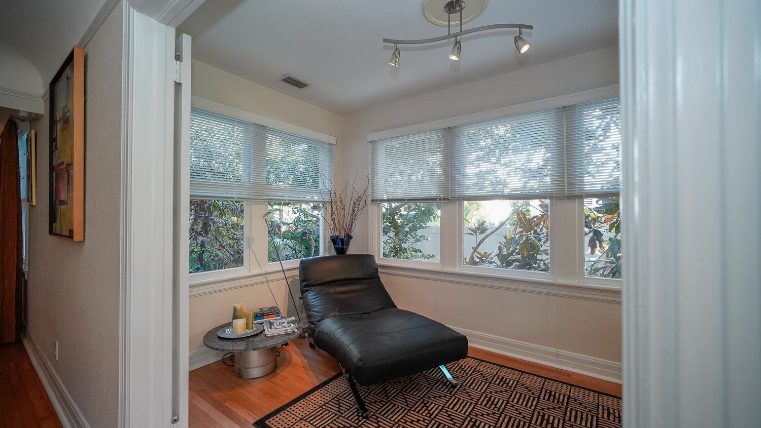 4-web-or-mls-21st New den-8