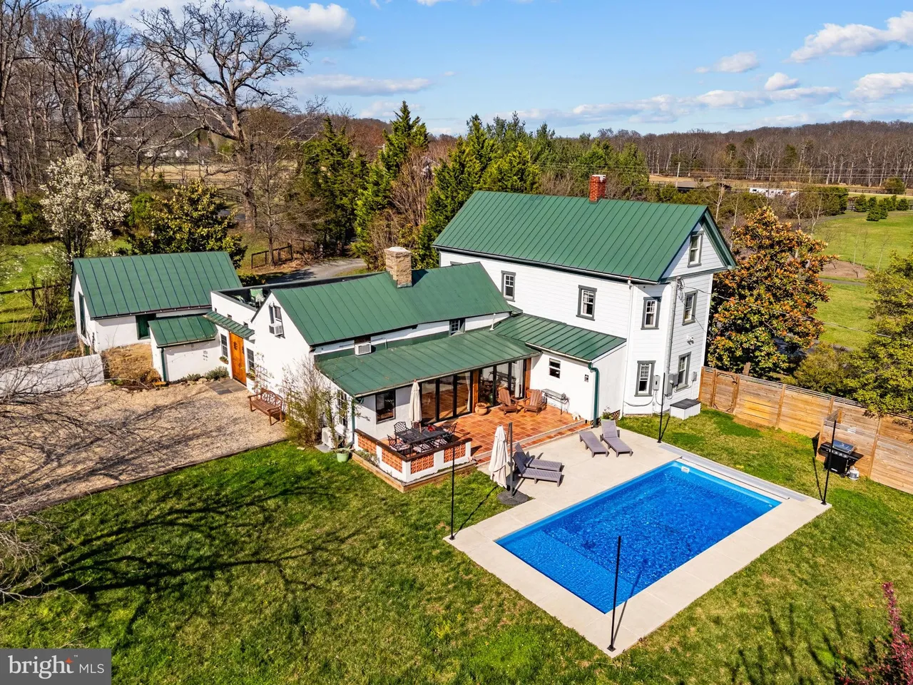 4094 Whiting Rd, Marshall, VA 20115-52
