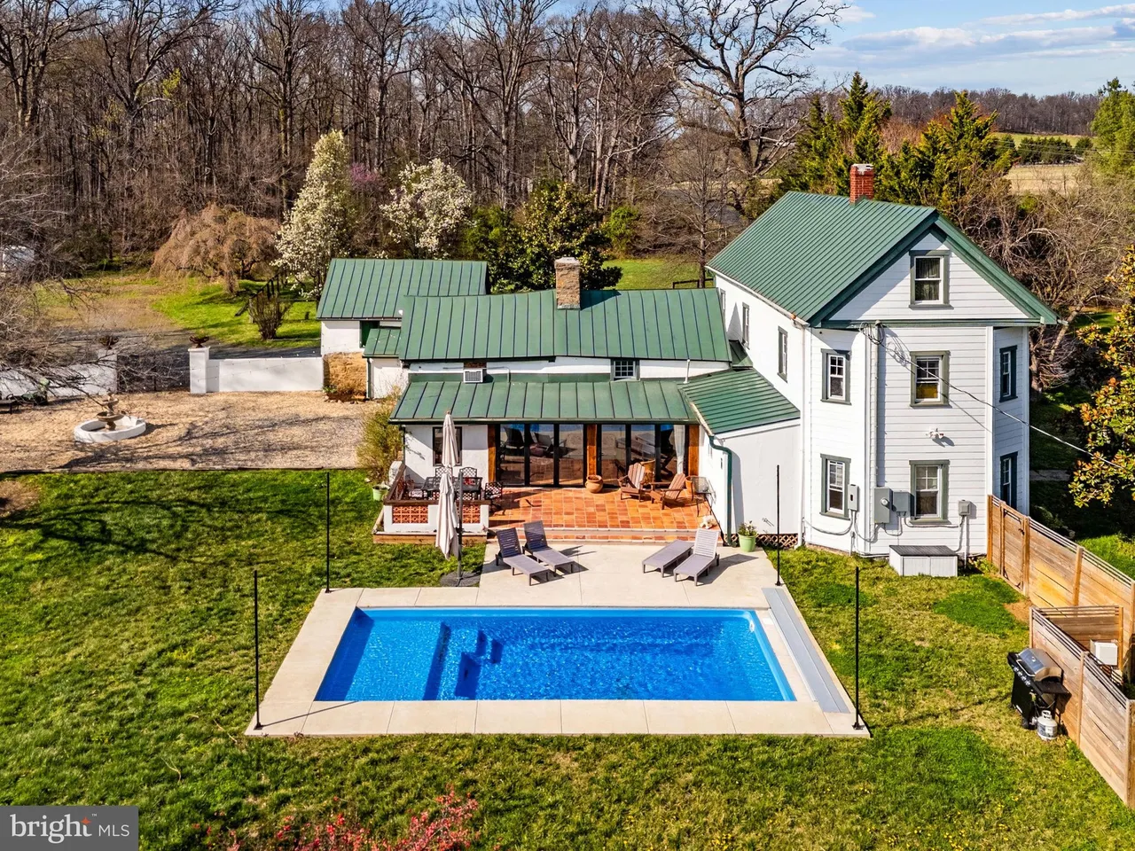 4094 Whiting Rd, Marshall, VA 20115-53