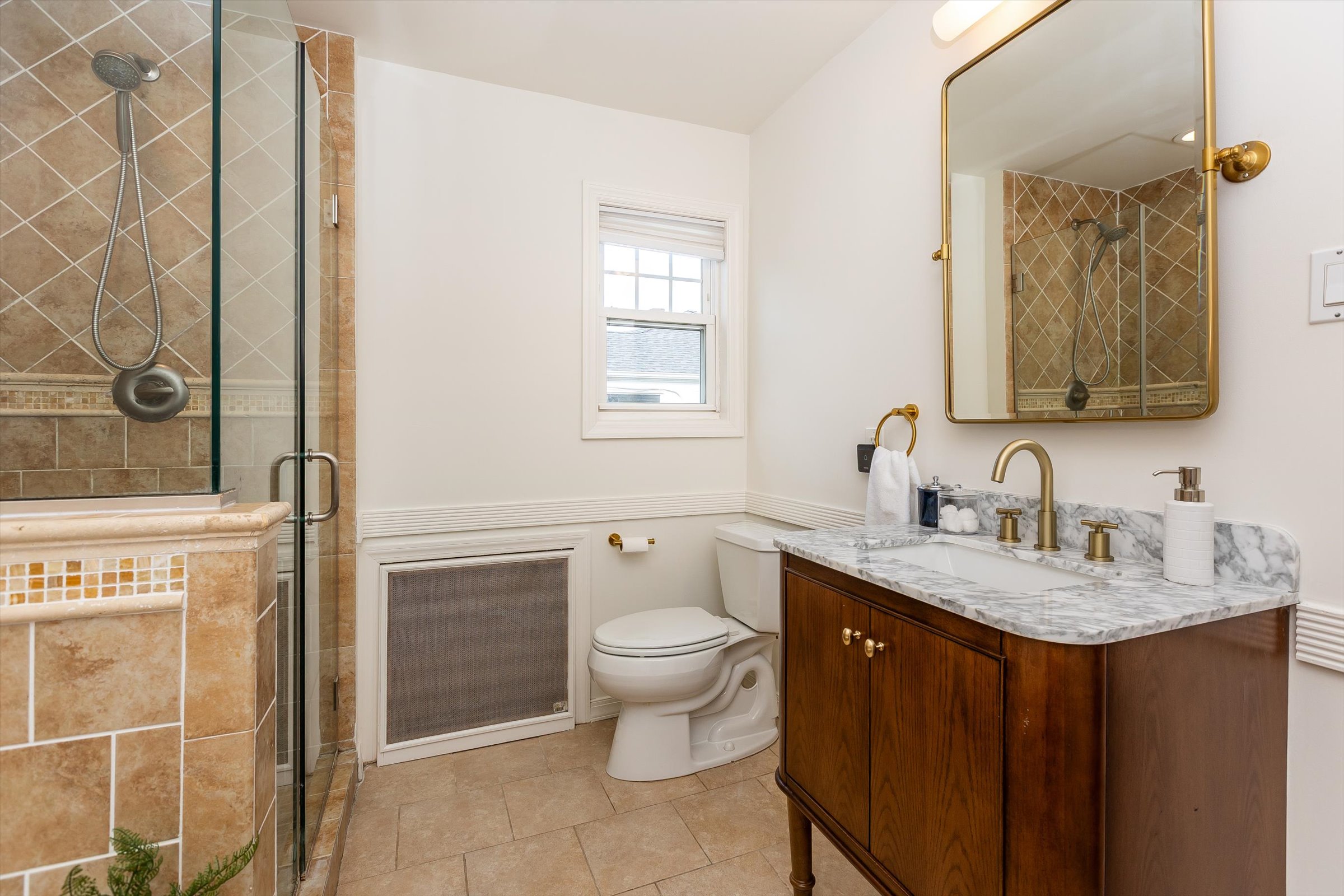 41-Bathroom